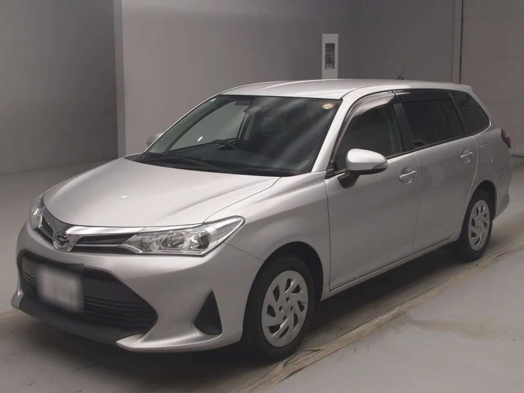 Toyota Corolla Fielder NRE161G 2020